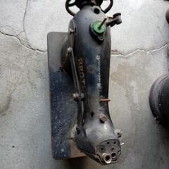 ブラザーミシン　足踏みミシン上部のみ　インテリアディスプレイの画像