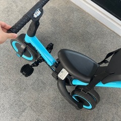BTM 三輪車 キックバイクの画像