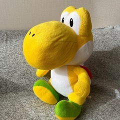 黄色いヨッシーぬいぐるみ