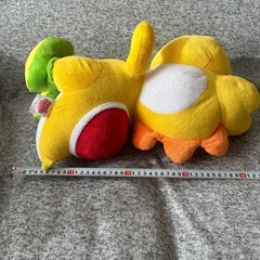 黄色いヨッシーぬいぐるみの画像