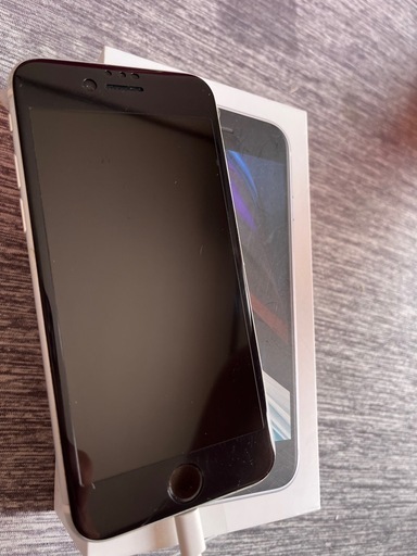 iPhoneSE 第二世代　64GB  オンライン決算用