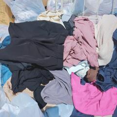 UNIQLO・GUの10kgアソート5000円 卸売り 転売 古着の画像