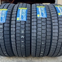 新品 未使用 スタッドレス 4本セット DUNLOP WINTER MAXX LV01 195/80R15 107/105N 