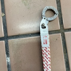 チェーンレンチ　日本製TURNY 21ー35mm 　オイル交換の画像