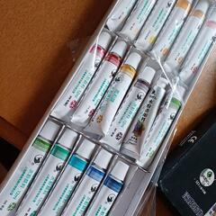 新品未使用  水彩絵の具 100円から 