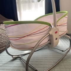 ベビーベッド