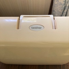 brotherミシン+アンティークミシン台付きの画像