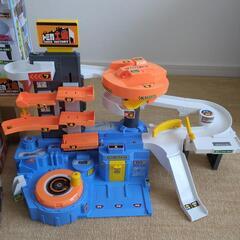 トミカ工場　メカアクション自動車工場+キャリアカーセットの画像