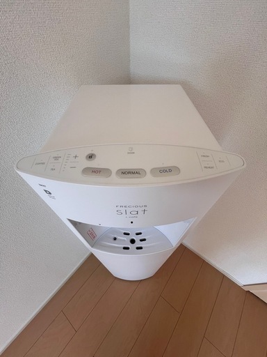 現行型！最上位モデル！デザイナーズモデル！フレシャス ウォーターサーバー スラット +cafe カフェ マットホワイト