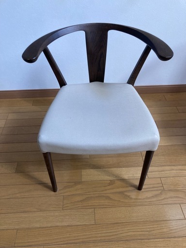 カリモク　ダイニングチェア