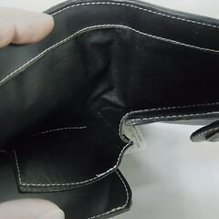 セール中につき、通常特価4,928円より半額の2,464円!　【⑬】farian　ファリアン　二つ折り財布　和柄　龍　黒　ブラック　ウォレット　の画像