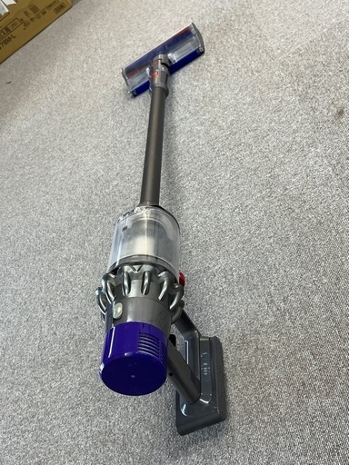 DYSON ダイソン　V10  動作品　アダプタ-無し