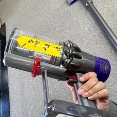 DYSON ダイソン　V10  動作品　アダプタ-無しの画像