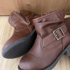【取引き中】美品　Oshkosh ベビー ブーツ 12cm　baby bootsの画像