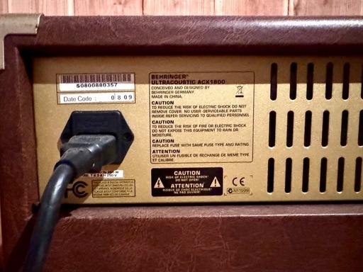 BEHRINGER ベリンガー  ACX1800