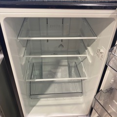 2 door refrigerator / 2 ドア冷蔵庫の画像