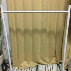 ニトリ　押入れラック　ハンガーラックの画像