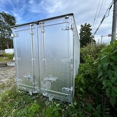 A3.横扉付　シマ鋼板【格安】 2トン冷蔵冷凍コンテナ 幅187ｃｍ長さ441ｃｍ高さ197ｃｍ コンテナ 物置 倉庫 格安運送　江別市発　コンテナハウスの画像
