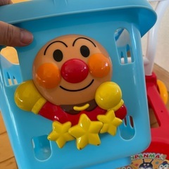 決まりました。アンパンマン　オモチャ　カートの画像