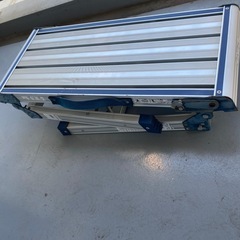 アルミ踏み台　作業台　の画像