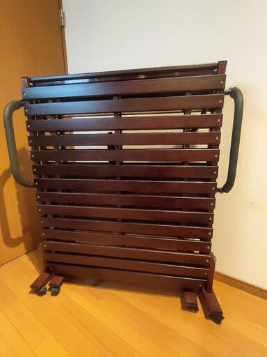 折りたたみベッド　美品