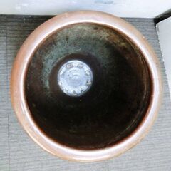 ②壺　陶器　水がめ　置物　茶道具　茶壺　骨董品　時代物　メダカ鉢　金魚鉢　植木鉢　陶磁器　睡蓮鉢 古民家　レトロの画像