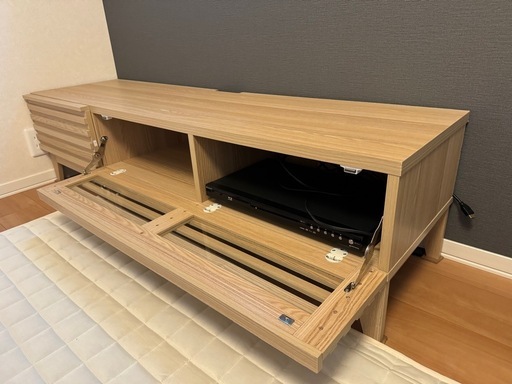 テレビ台