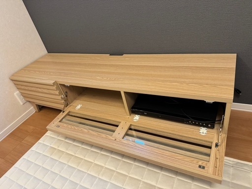テレビ台