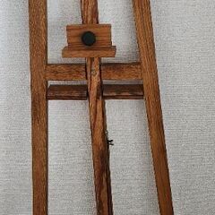 イーゼルの画像