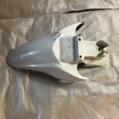 スズキアドレス110 カウルパーツの画像