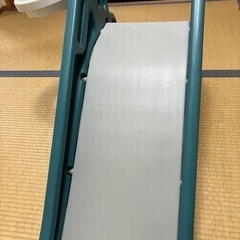 滑り台