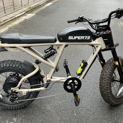 美品　人気電動自転車Super 73