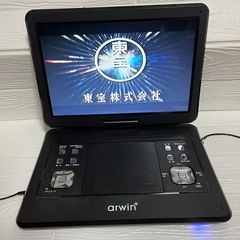 週末セール‼️14.1インチ　ワンセグTV搭載&ポータブルDVD...