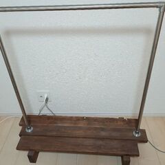 ハンガーラック
