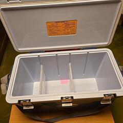 クーラーボックスの画像