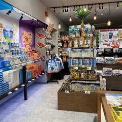【那覇市国際通り】ちんすこう専門店　店舗販売スタッフの画像