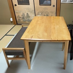 【早期引き取りは無料】ダイニングテーブル＋ベンチお譲りします
