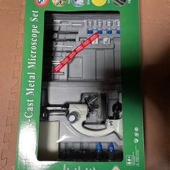 新品　顕微鏡