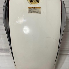 カワサキ　エストレヤRS純正タンク