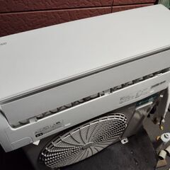 生活保護. 障害年金. 遺族年金世帯  ハイセンス2021年モデル HAS-22D 2.2kw 6-8畳用 中古  動作確認済み　エリア内標準取り付け作業込み 17000円〜の画像