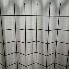 【ワイヤーネット/メッシュパネル】ブラック　高耐久　重量物も掛けられますの画像