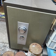 金庫