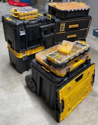 デウォルト工具箱