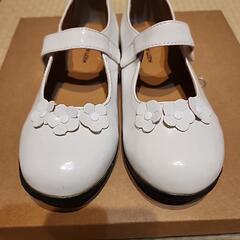 美品　お出かけ用くつ20cmの画像