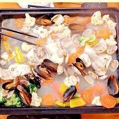 週末は遊ぶ ❥ ２０～４０代メンバー集まれ～✨メンバー募集💝気楽にメッセージ下さい！食べたり飲んだり🥤遊んだり♪ 週末遊べる友達を作ろう🌟 − 東京都