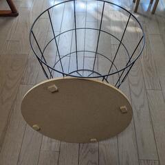 サイドテーブルの画像