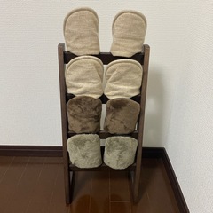 【価格交渉可】スリッパラック+スリッパ4足セット