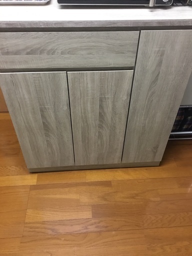 お譲り先決まりました　カウンターワゴン