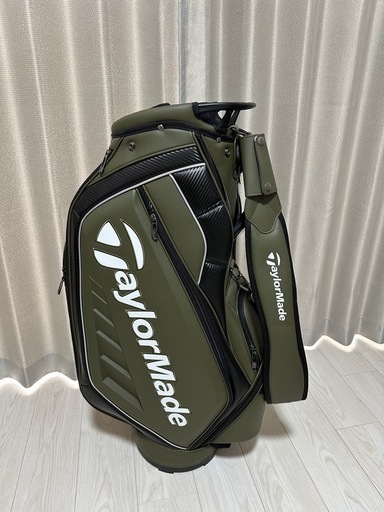 ゴルフバッグ　テイラーメイド