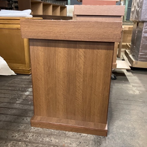 【新品】演台　表彰台　司会台②